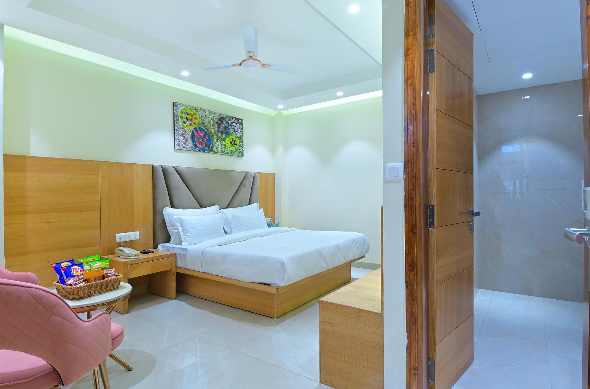 ניו דלהי Hotel Shandon-2 Mins From Connaught Place מראה חיצוני תמונה